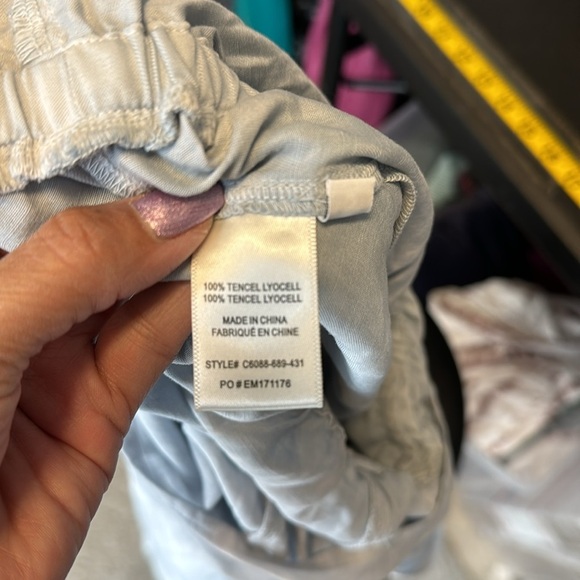 Cloth & Stone dip died tie dye blue light weight summer sleeveless jumpsuit - Picture 10 of 13